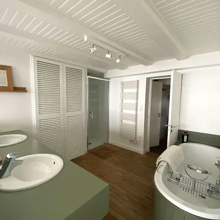 D'exception Avec Terrasses Spacieuses A Cap-ferret - Fr-1-736-57 *