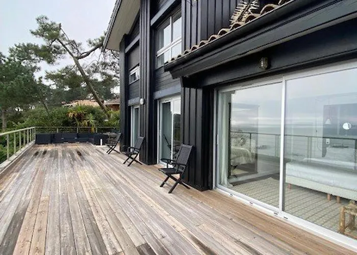 D'exception Avec Terrasses Spacieuses à Cap-ferret - Fr-1-736-57 Villa